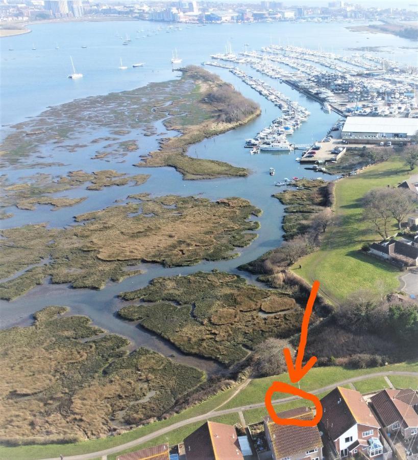 Waterfront - Holes Bay, Poole, Dorset 빌라 외부 사진